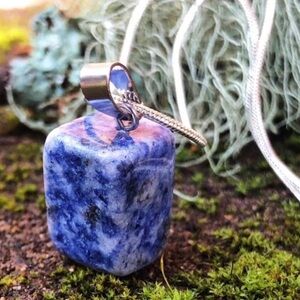 Calm Sodalite Stone Pendant Necklace 925 Plated Silver Chain.